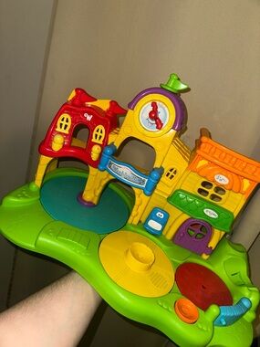 Vintage Playskool Weebleville Town Center 2003 Y2K